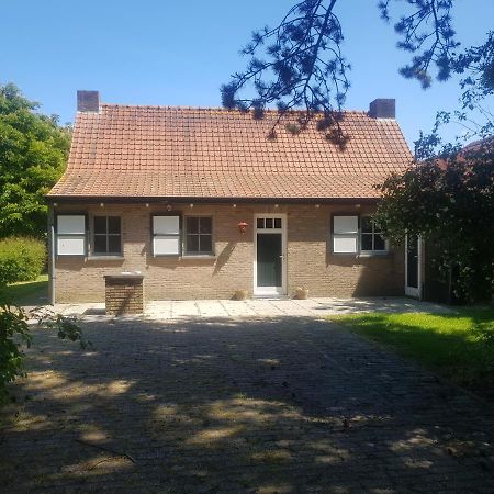 De Bedstee Villa Schoondijke Eksteriør billede